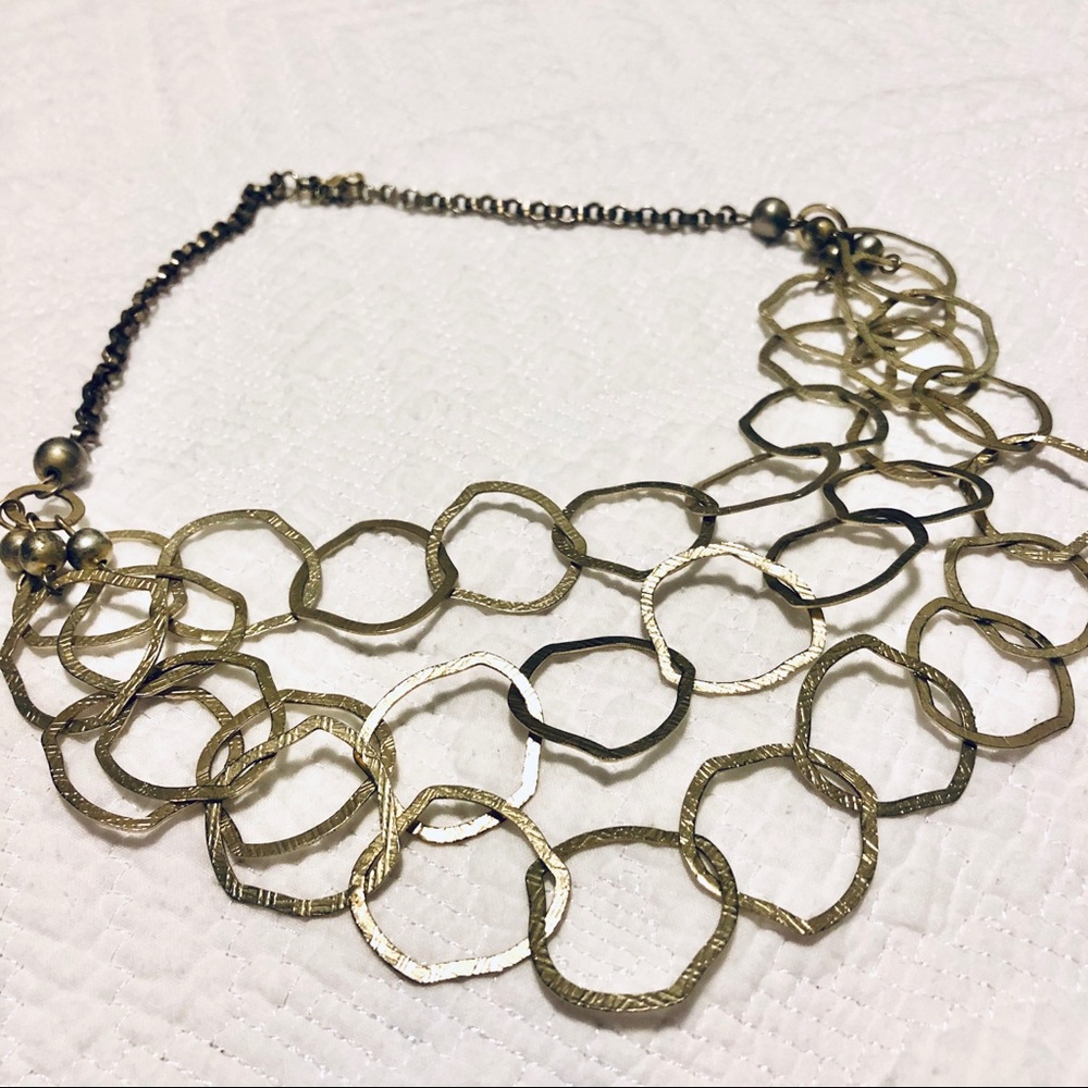 ⭐️ 3 for $20 sale ⭐️ Statement necklace gold